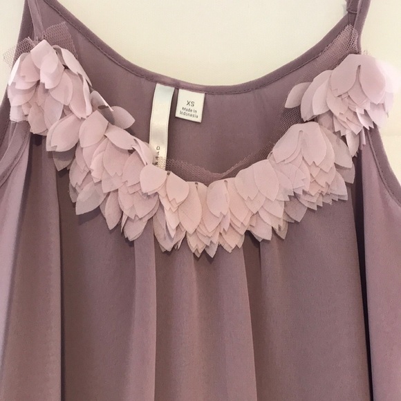 3/$25 Flirty tank! - Picture 2 of 4